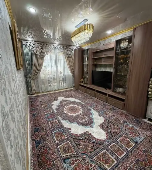 3-комн. квартира, 5 этаж, 70 м², Сино