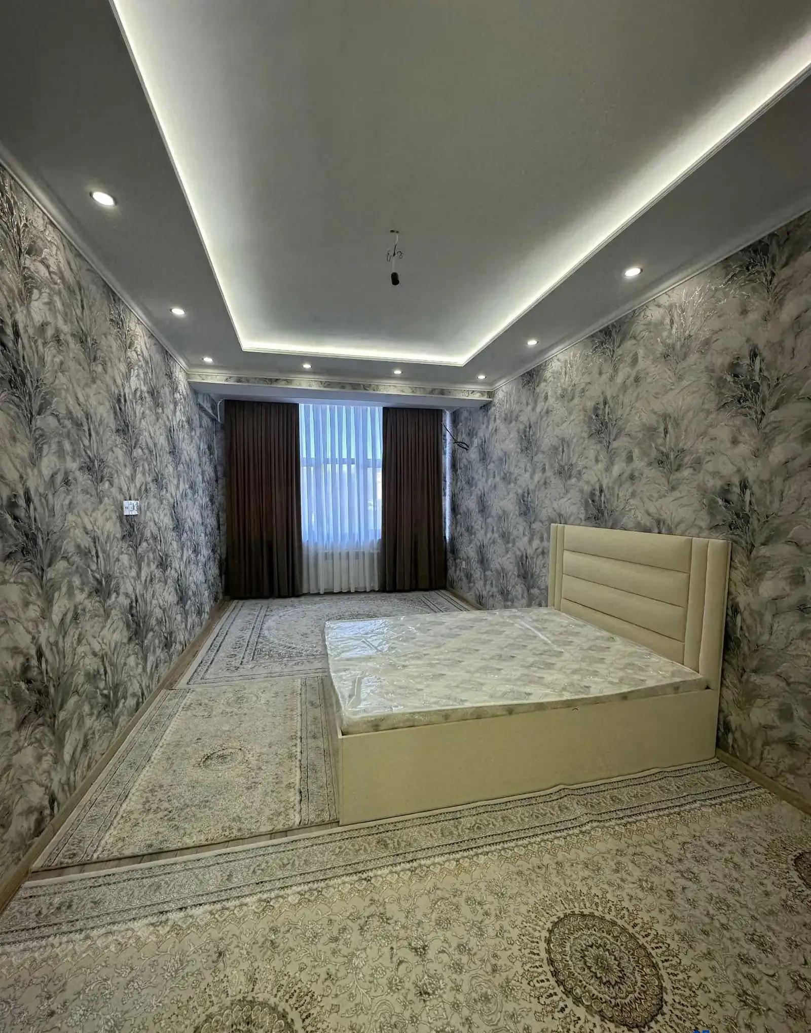 2-комн. квартира, 14 этаж, 76 м², Шохмансур