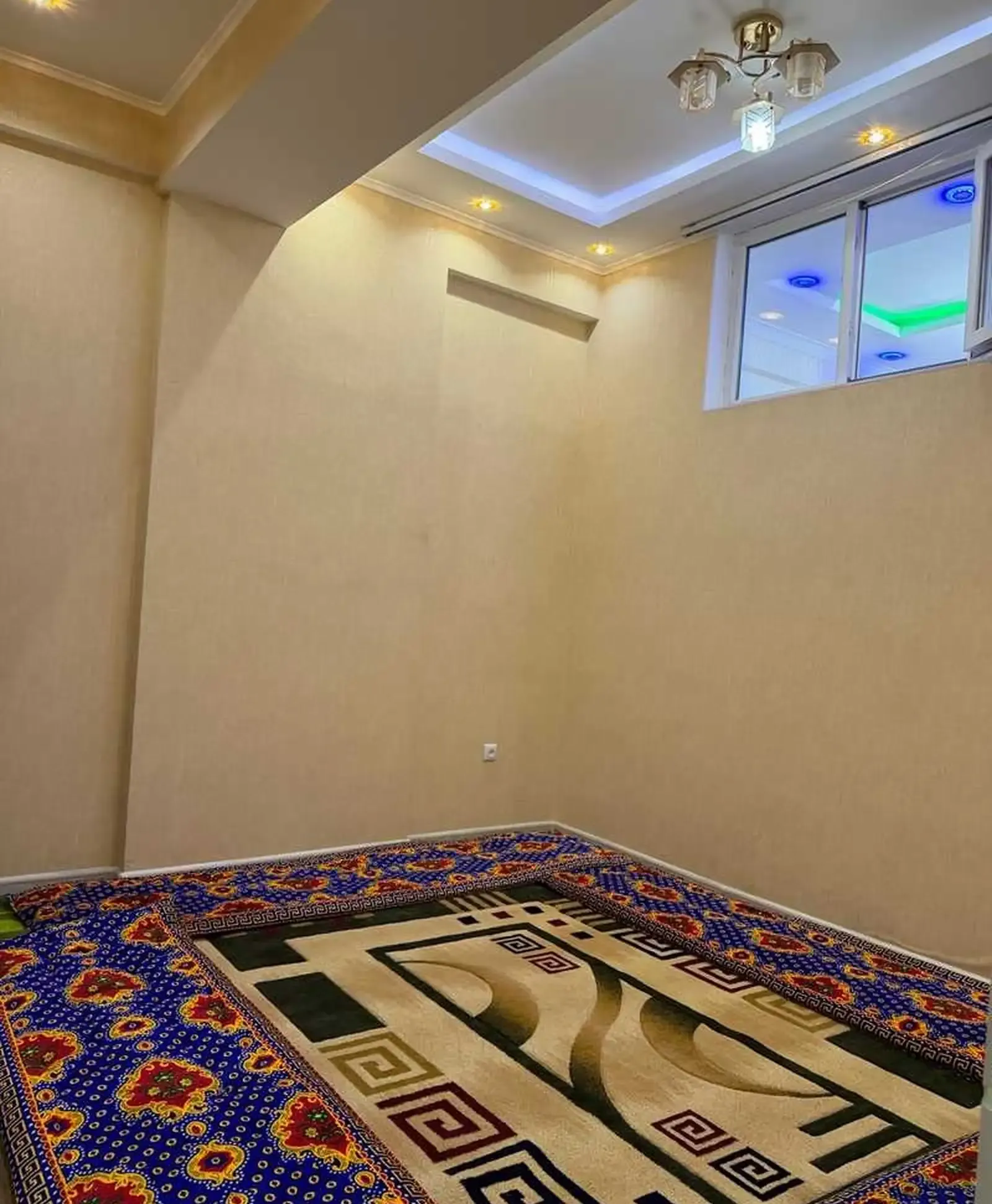 2-комн. квартира, 8 этаж, 70м², Профсоюз