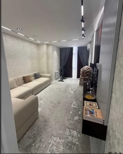 2-комн. квартира, 8 этаж, 89м², И.Сомони