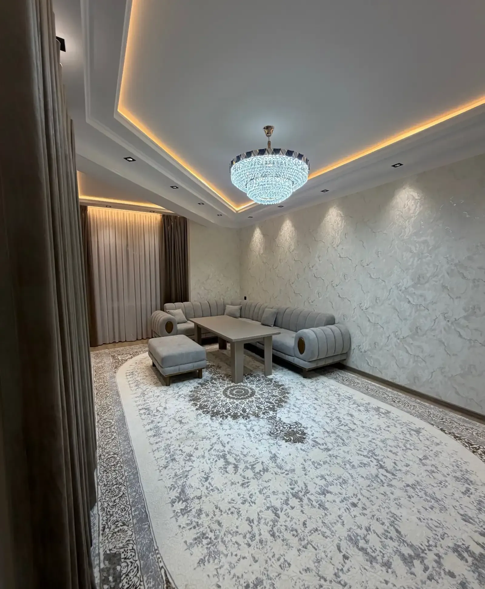 3-комн. квартира, 7 этаж, 112м², Овир/Ашан