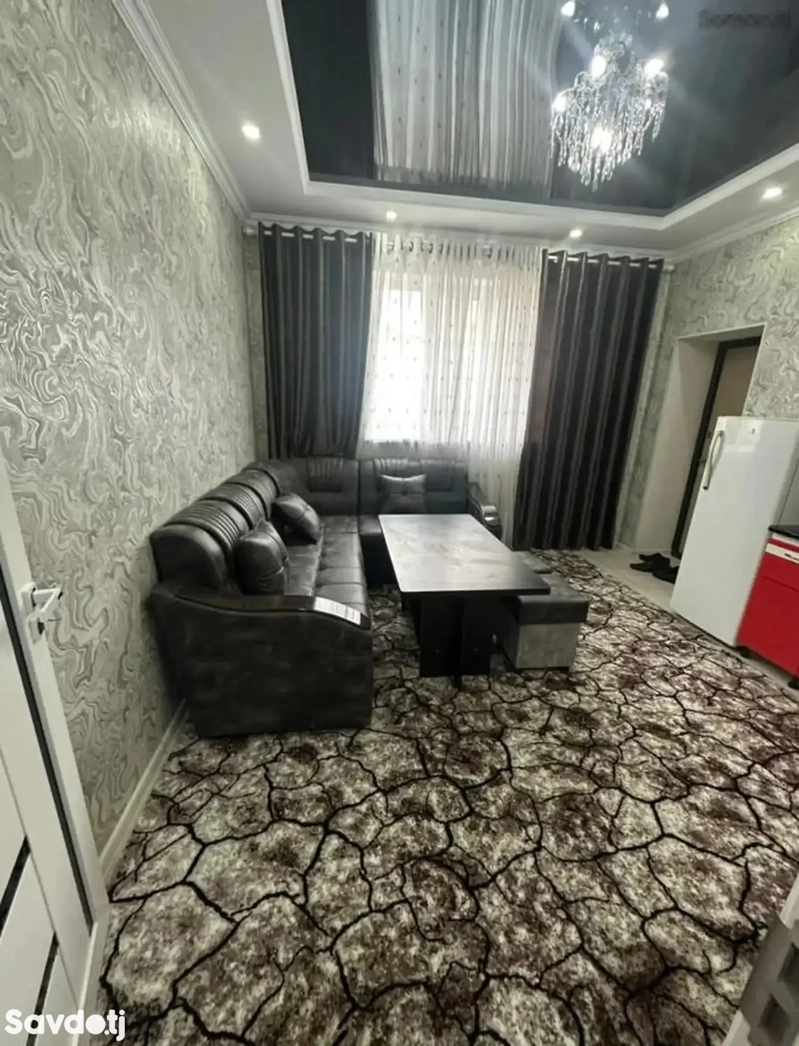 1-комн. квартира, Цокольный этаж, 48 м², 18 микрорайон