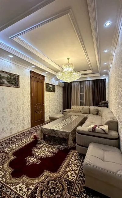 3-комн. квартира, 2 этаж, 130м², И Сомони Сафо