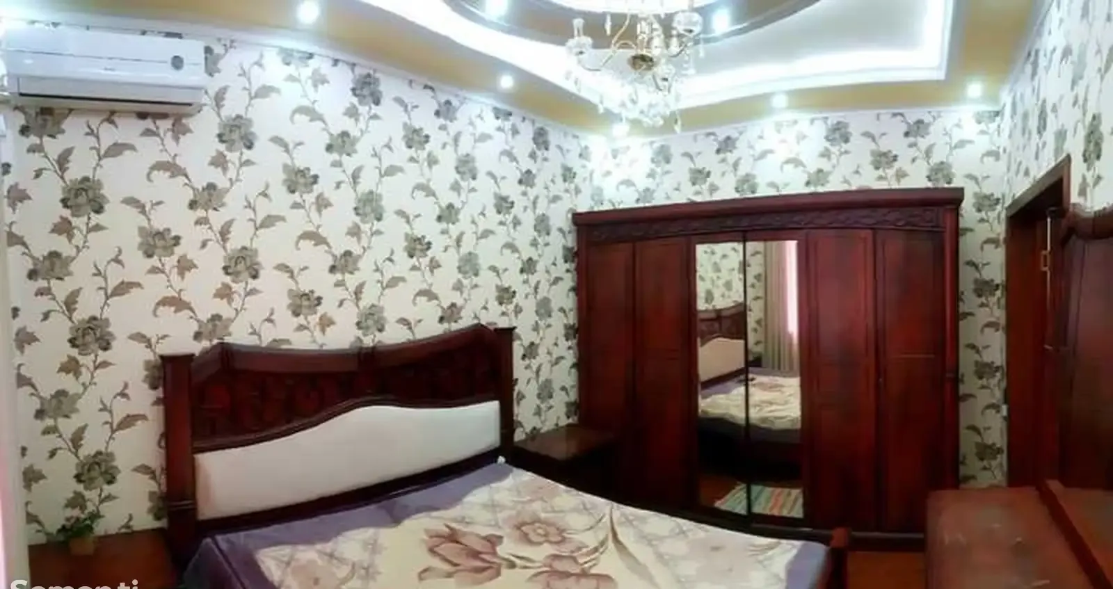 2-комн. квартира, 2 этаж, 52м², Дом печати, магозаи Акика