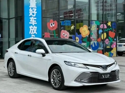 Toyota Camry 2019