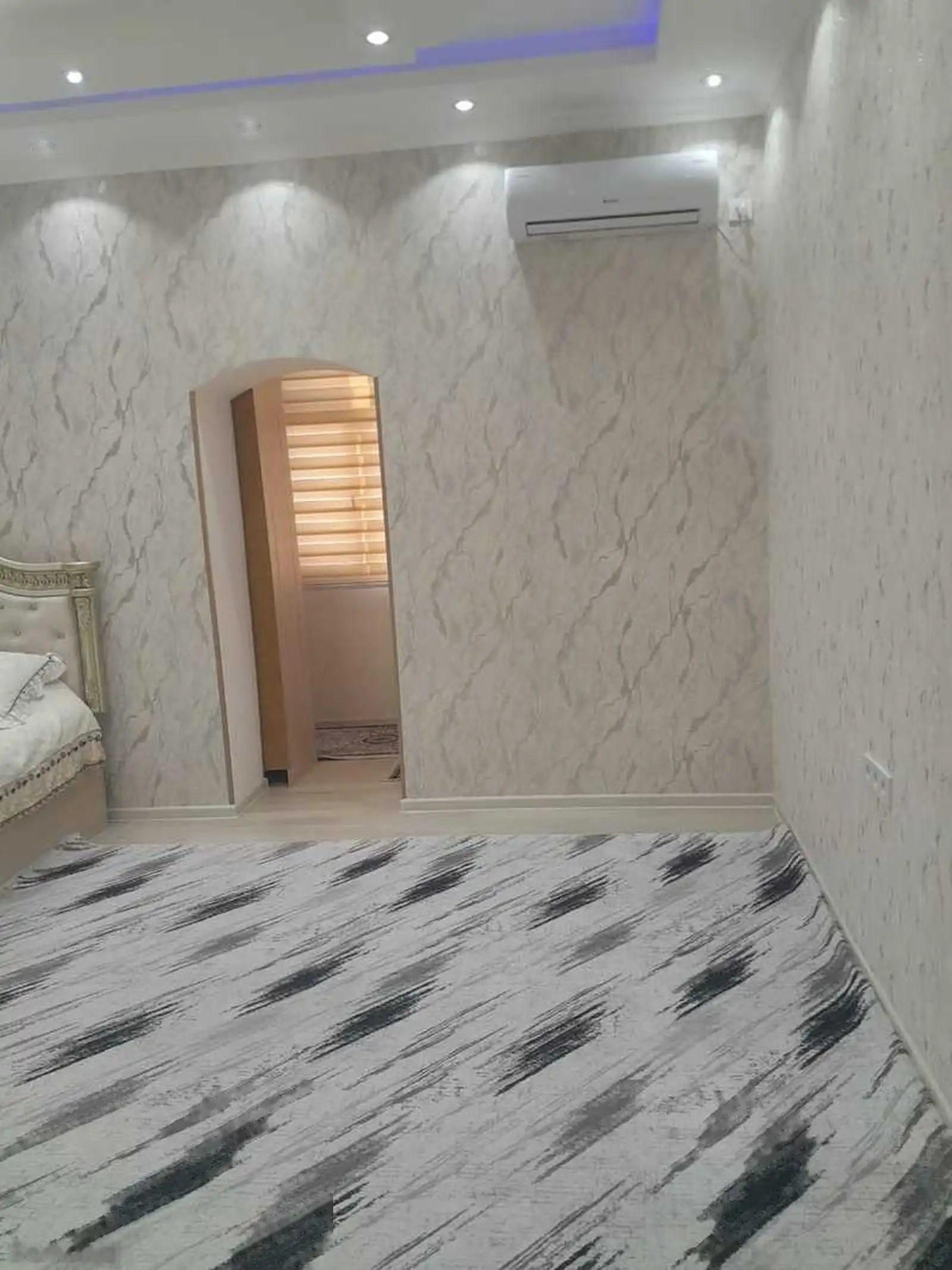 2-к квартира, 11 этаж, 70 м², сино