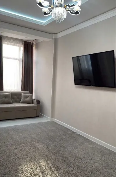 3-комн. квартира, 12 этаж, 93 м², Шохмансур
