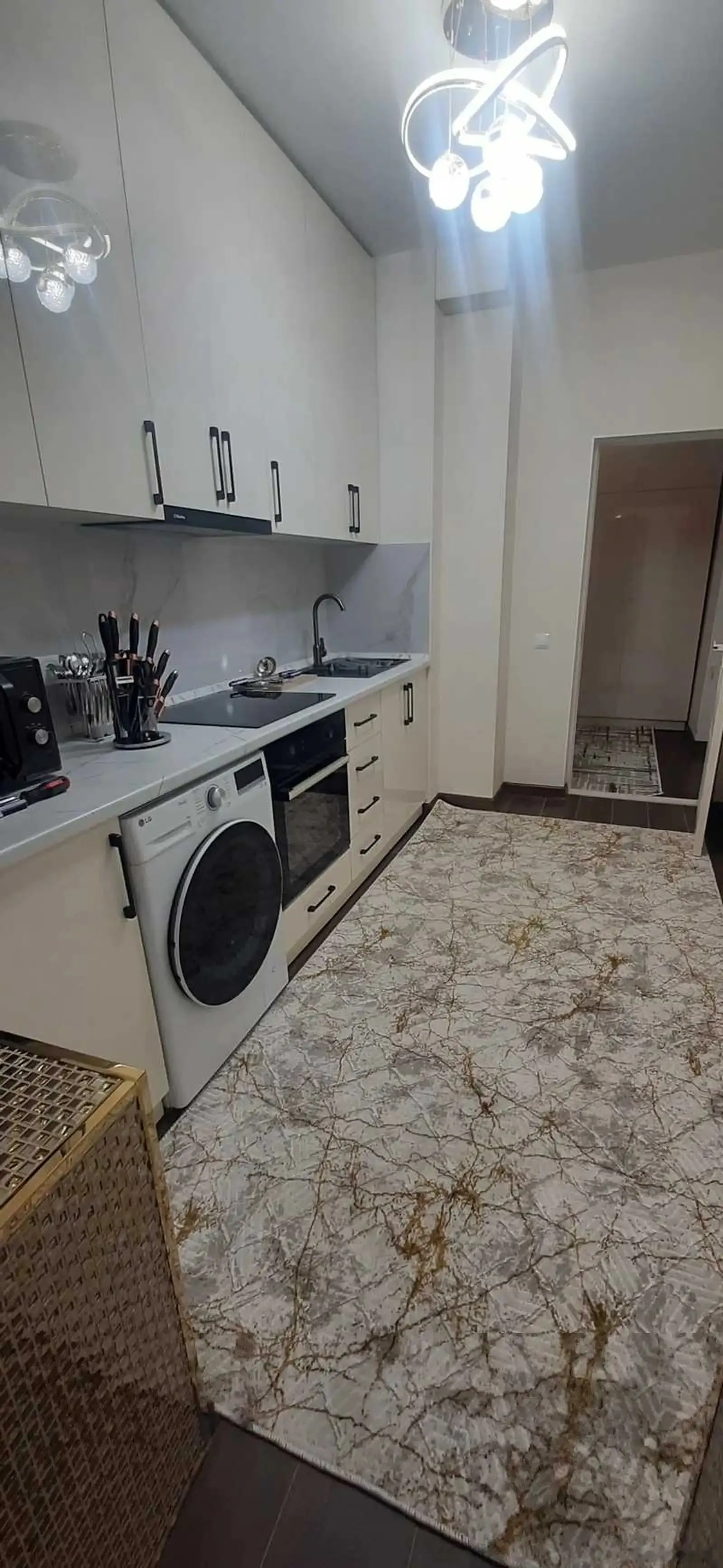 3-комн. квартира, 2 этаж, 76м², Исмоили Сомони