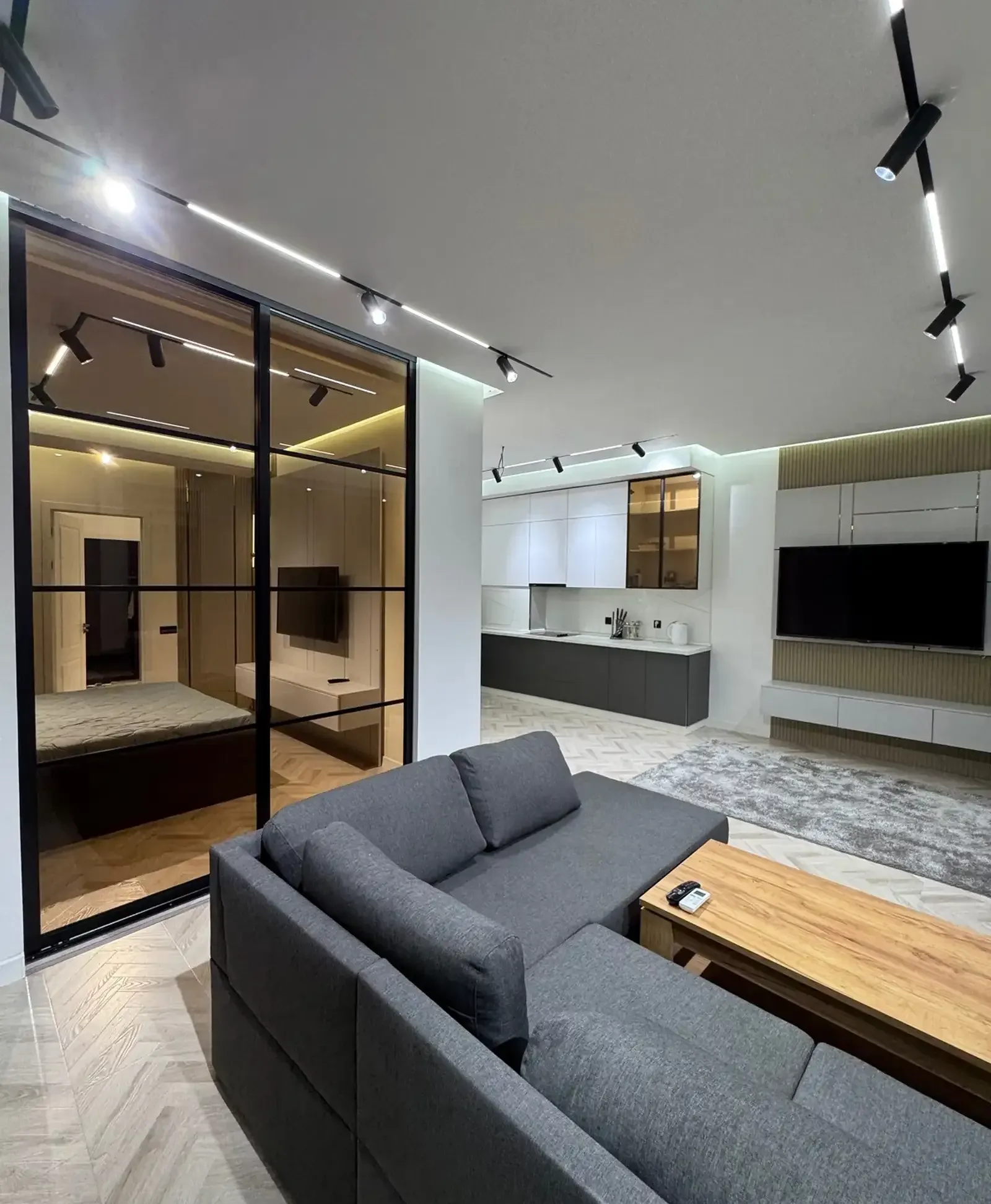 1-комн. квартира, 6 этаж, 67 м², Овир/Грандь Отель