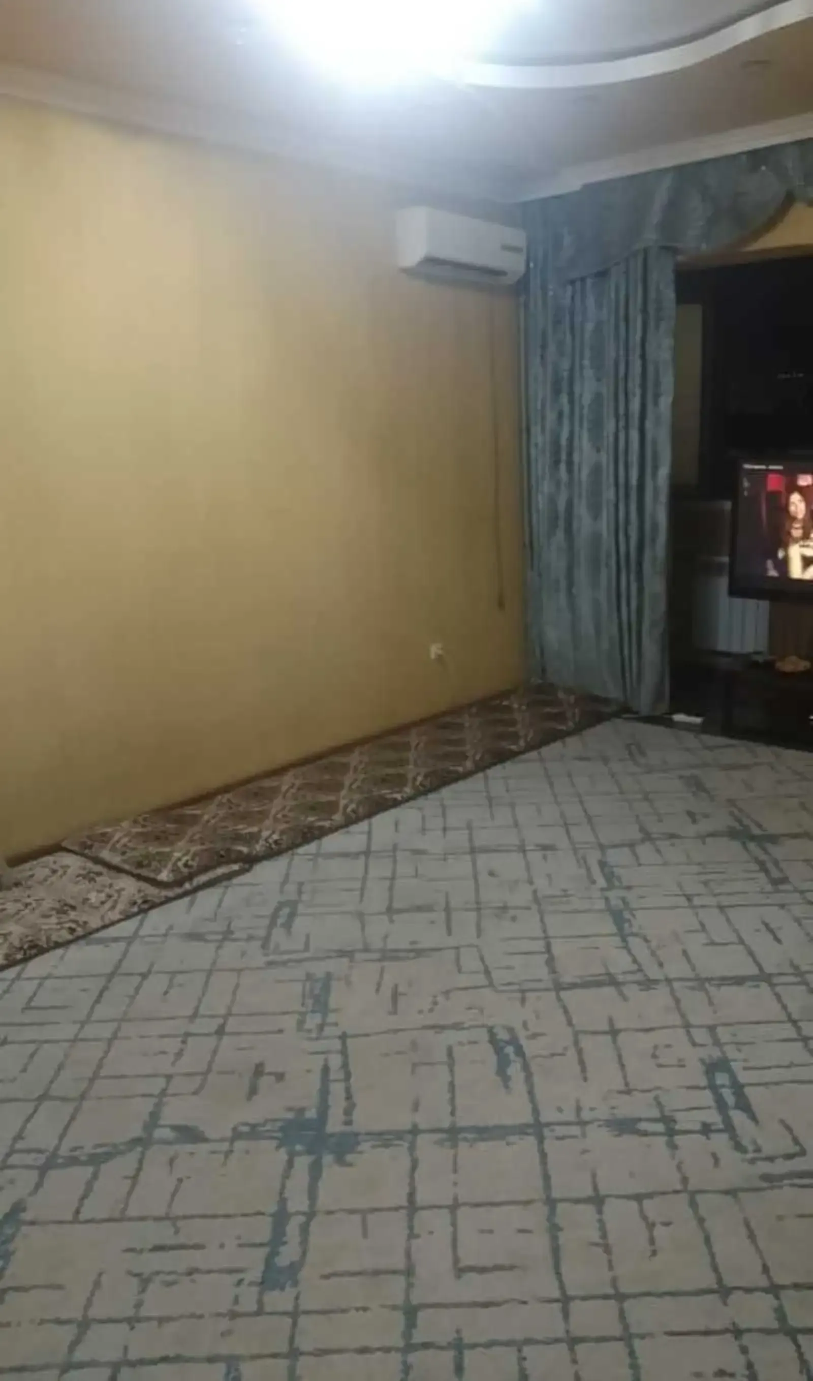 3-комн. квартира, 8 этаж, 75м², 33 мкр