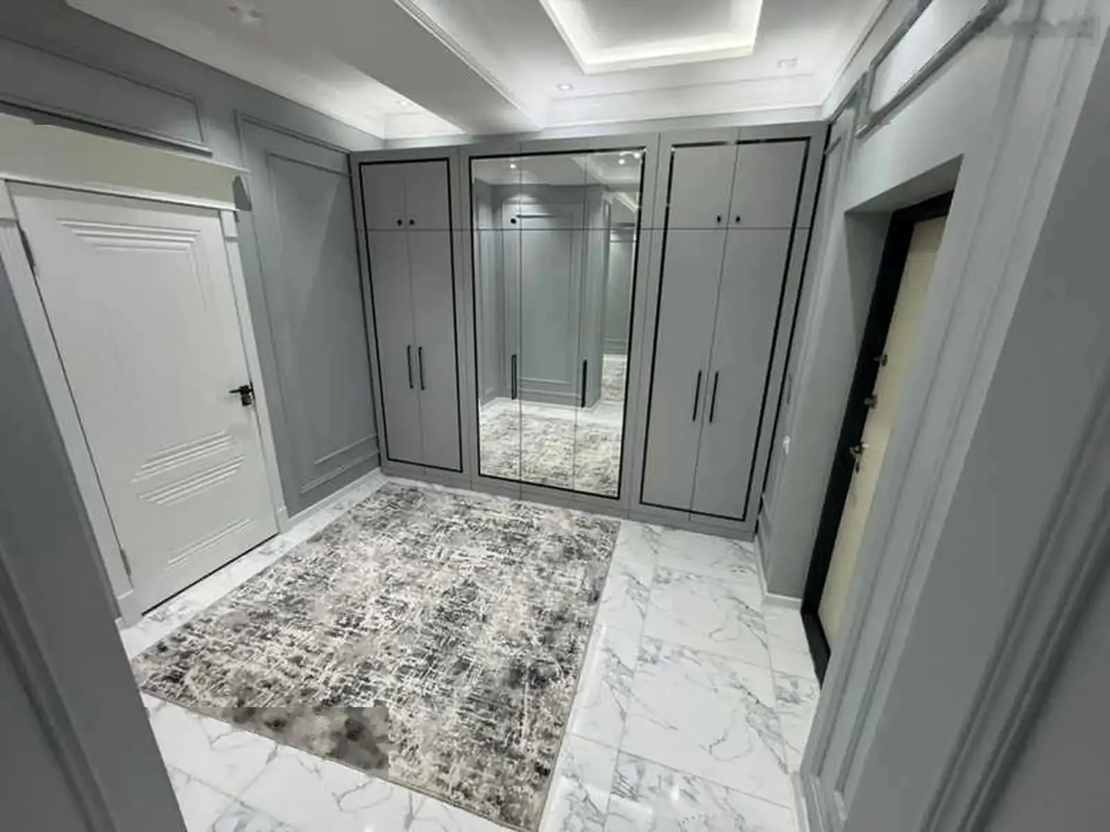 3-комн. квартира, 13 этаж, 120м², Сино