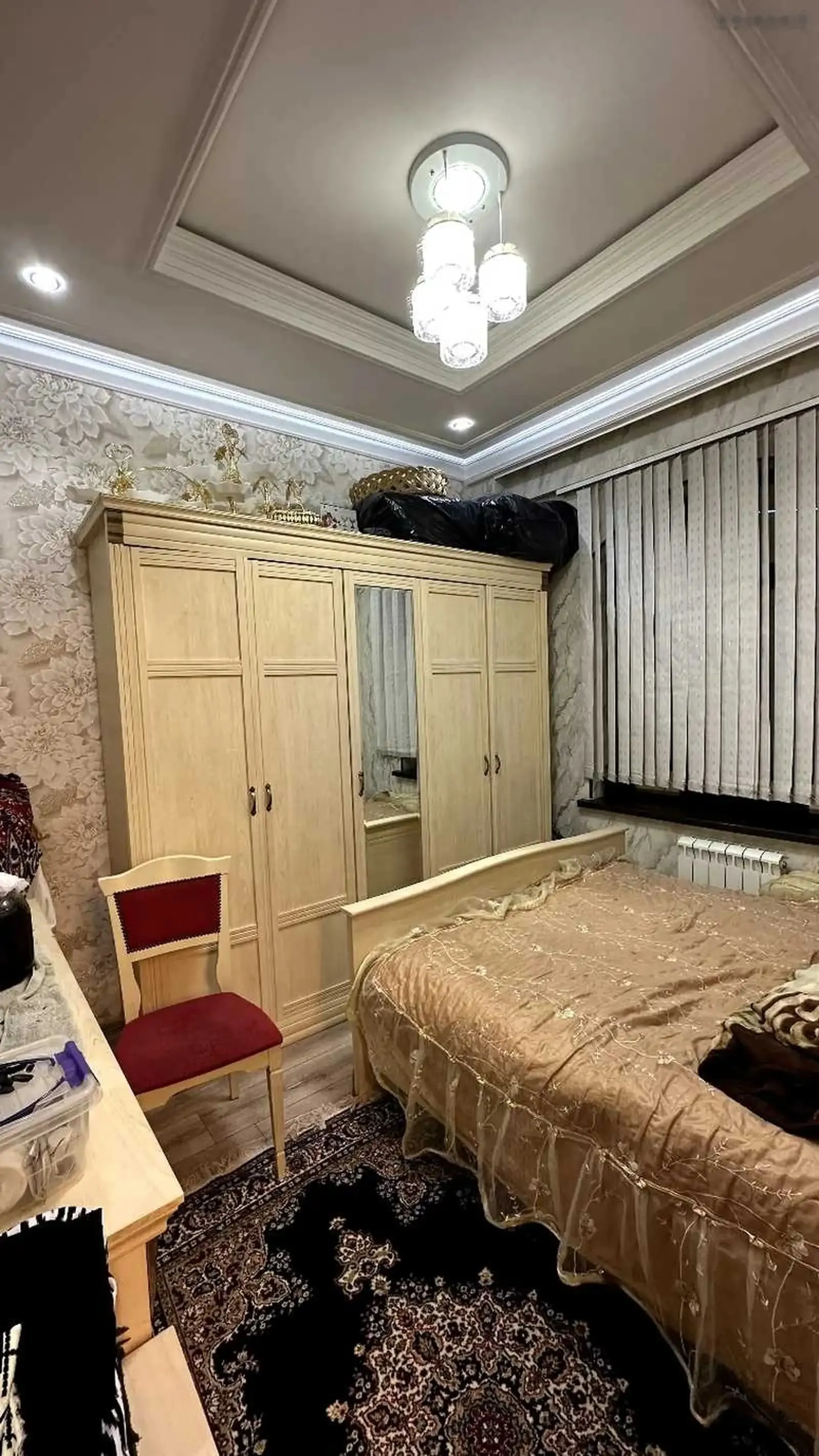 4-комн. квартира, 2 этаж, 130м², сафо