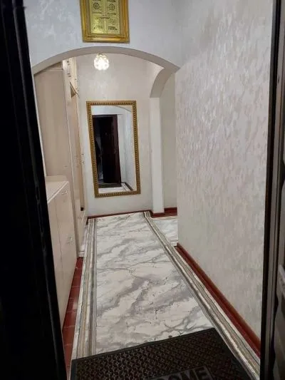 2-комн. квартира, 5 этаж, 97м², ул бухоро 50/