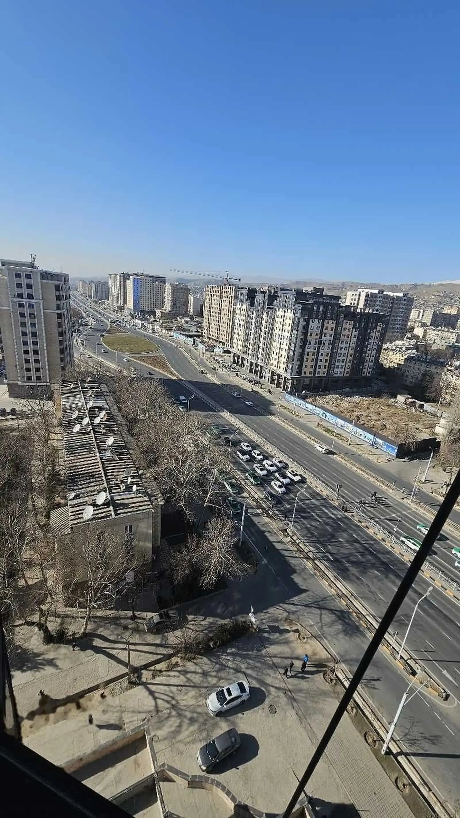 2-комн. квартира, 13 этаж, 52м², 102мкр