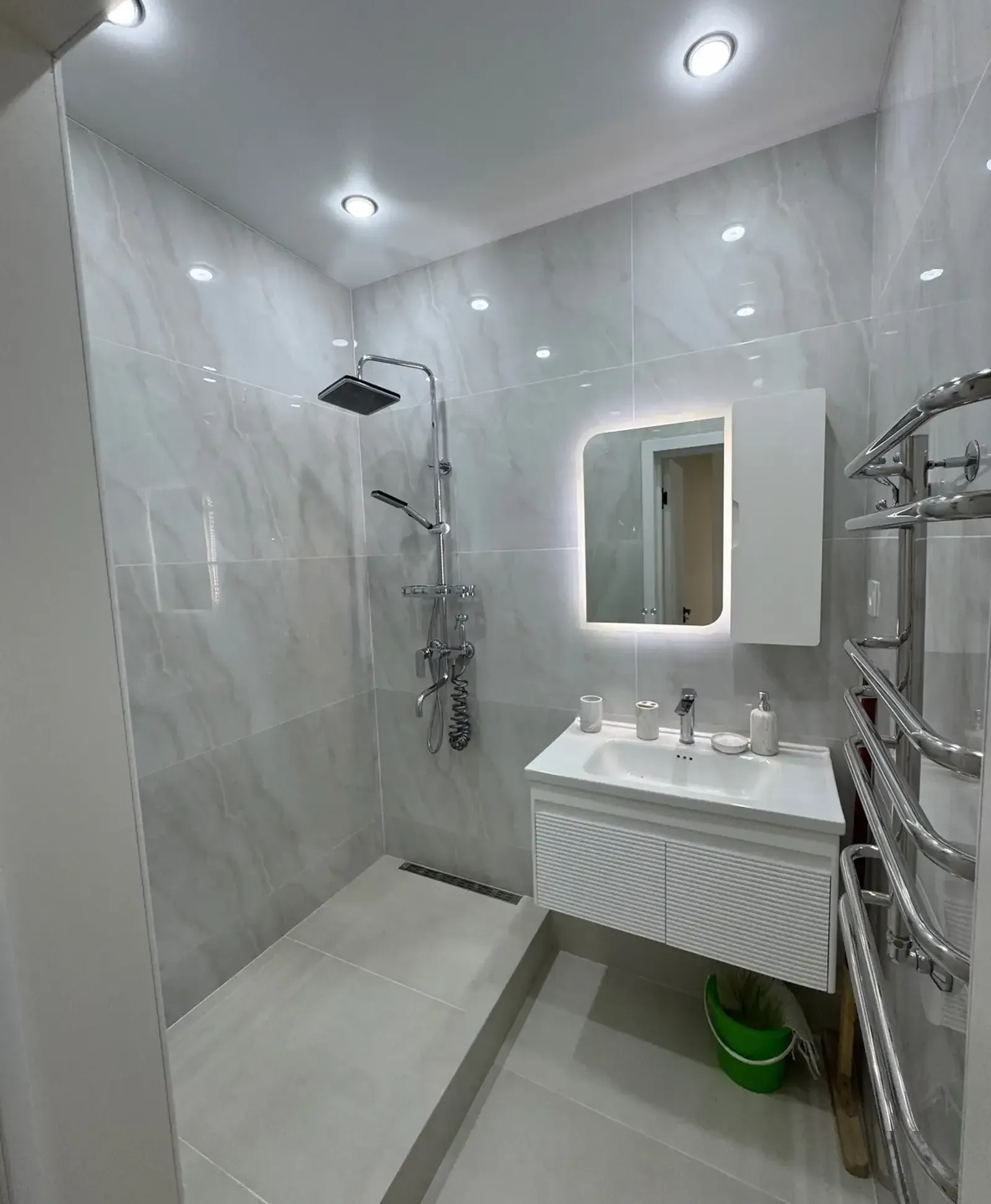 2-комн. квартира, 11 этаж, 70м², Опера Балет/