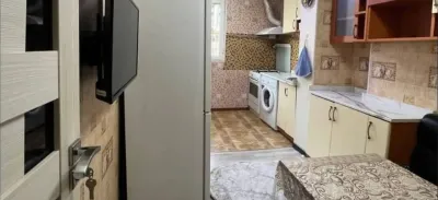 2-комн. квартира, 4 этаж, 60м², Сино 92мкр