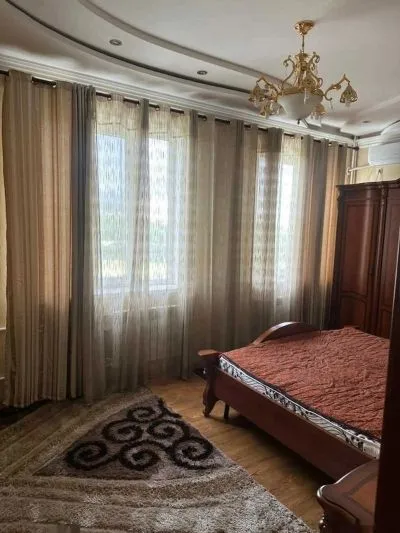 3-комн. квартира, 8 этаж, 120м², Исмоили Сомони