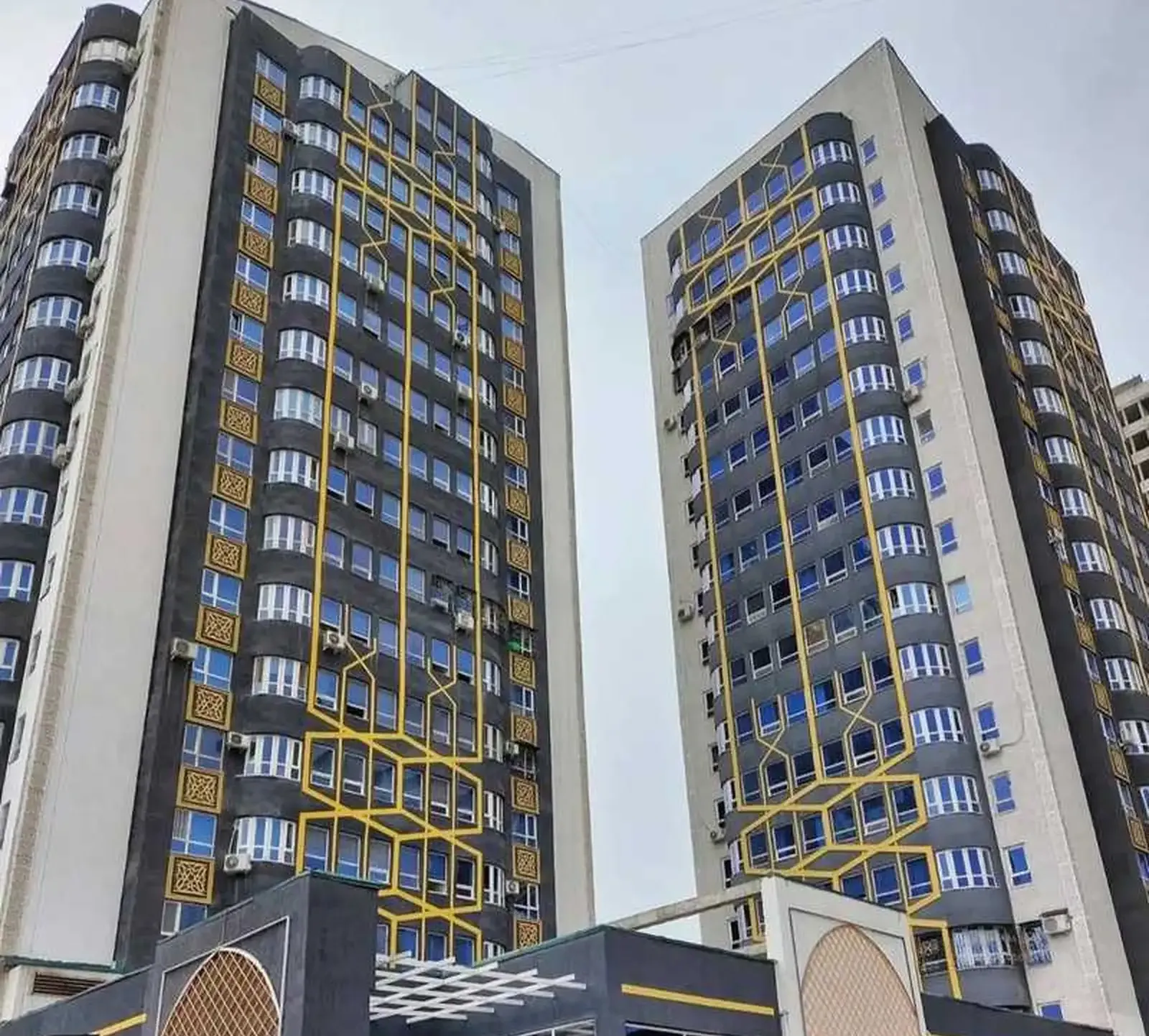 1-комн. квартира, 16 этаж, 52 м², Цирк