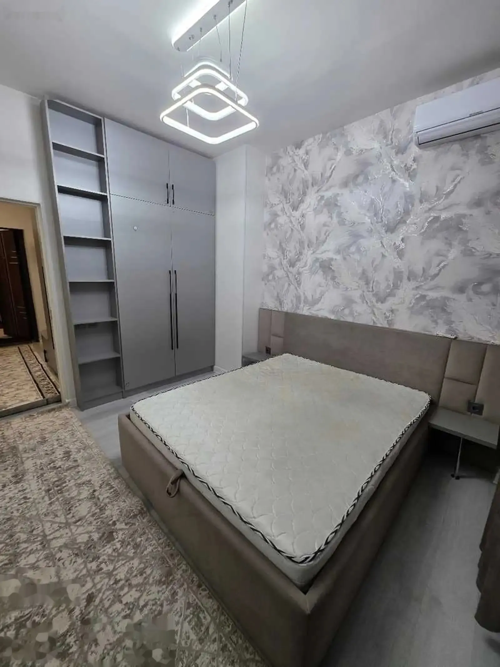 2-комн. квартира, 5 этаж, 50м², 102 мкр, родом