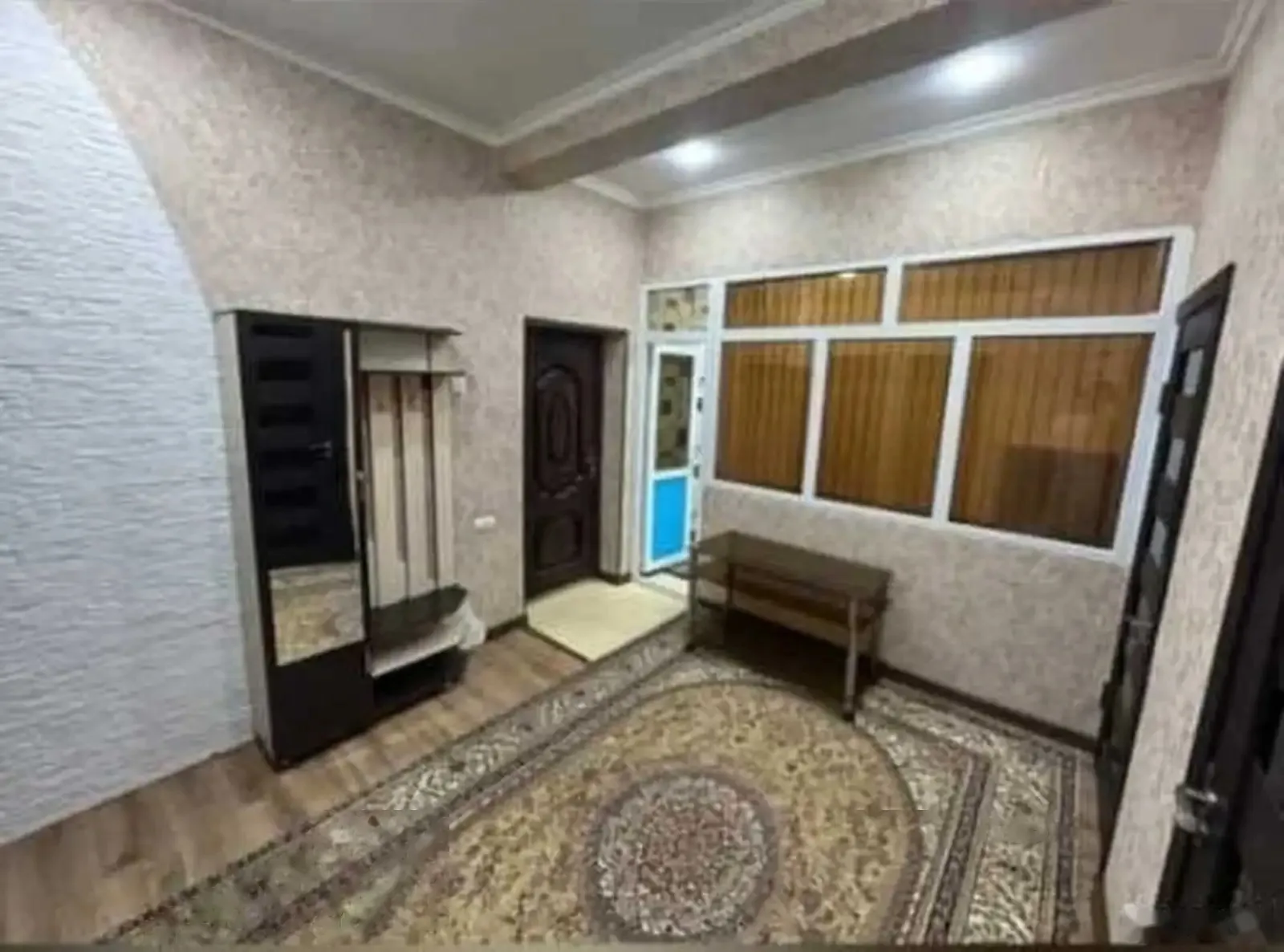 2-комн. квартира, 10 этаж, 70м², Шохмансур