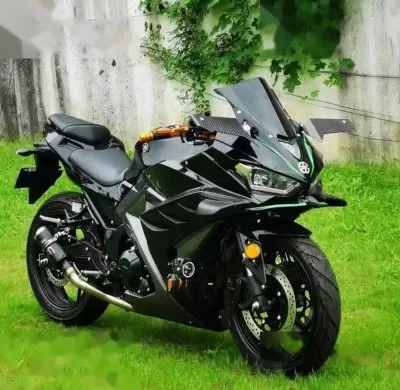 Мотоцикл Kawasaki 250 cc