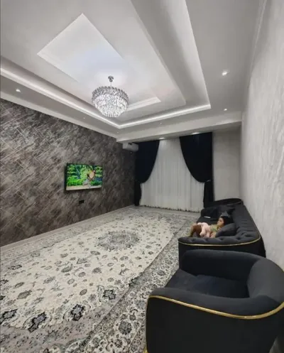 2-комн. квартира, 4 этаж, 90м², И Сомони пушти рест Сафо пединститут