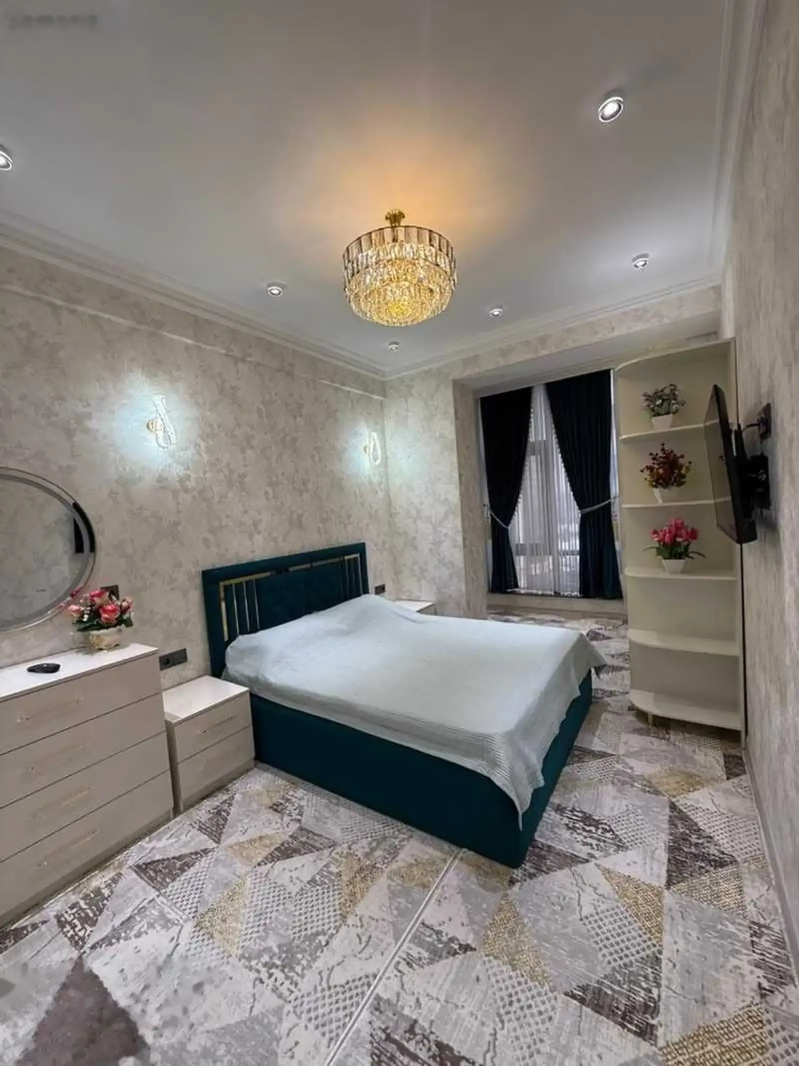 2-комн. квартира, 6 этаж, 73м², Пединститут, доми Сафо