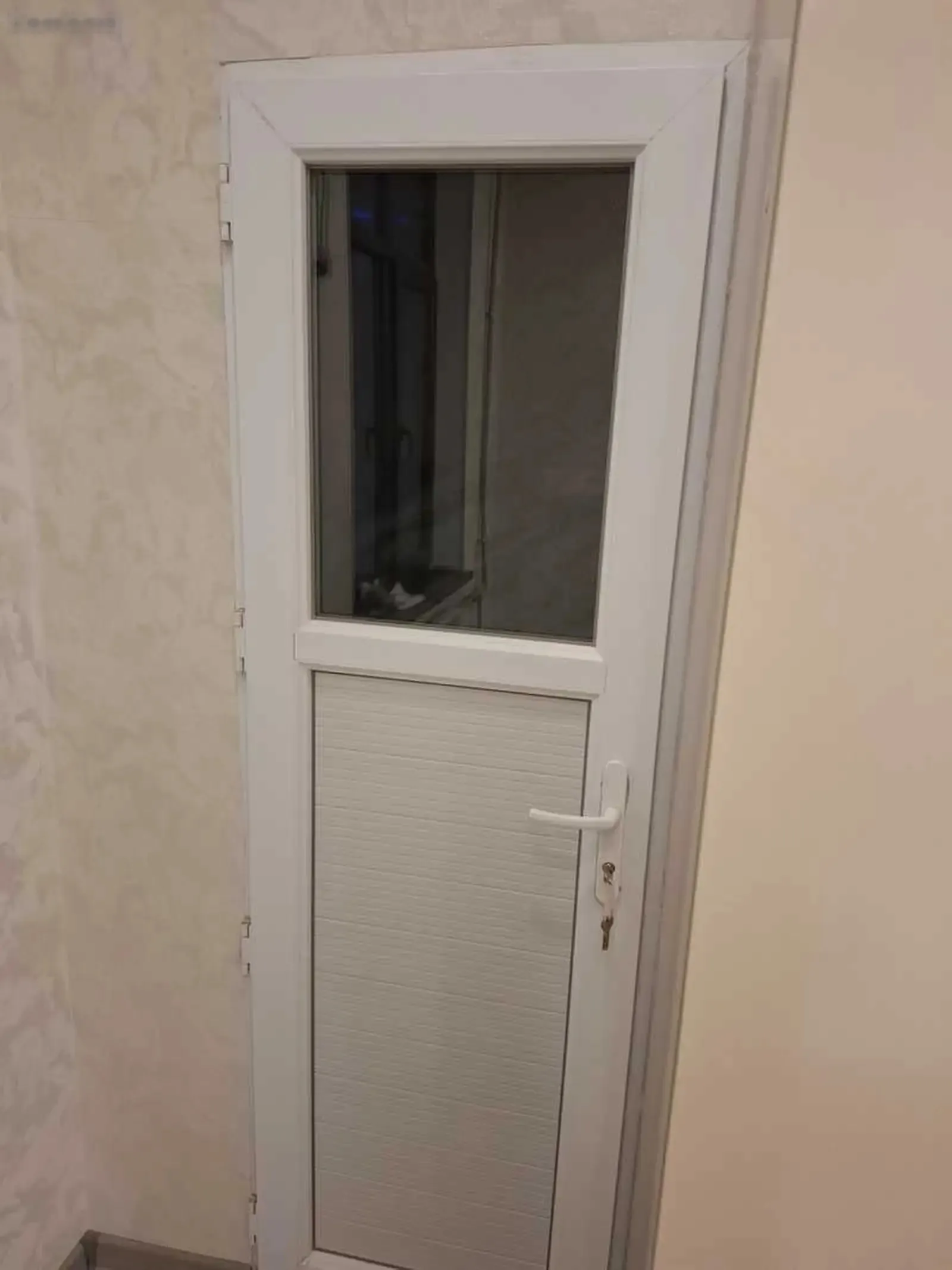 3-комн. квартира, 13 этаж, 60м², Сино, назди ресторани Яккачинор (колсевои Профсоюз)