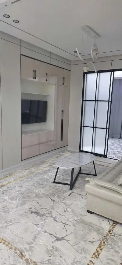 2-комн. квартира, 11 этаж, 80м², И. Сомони