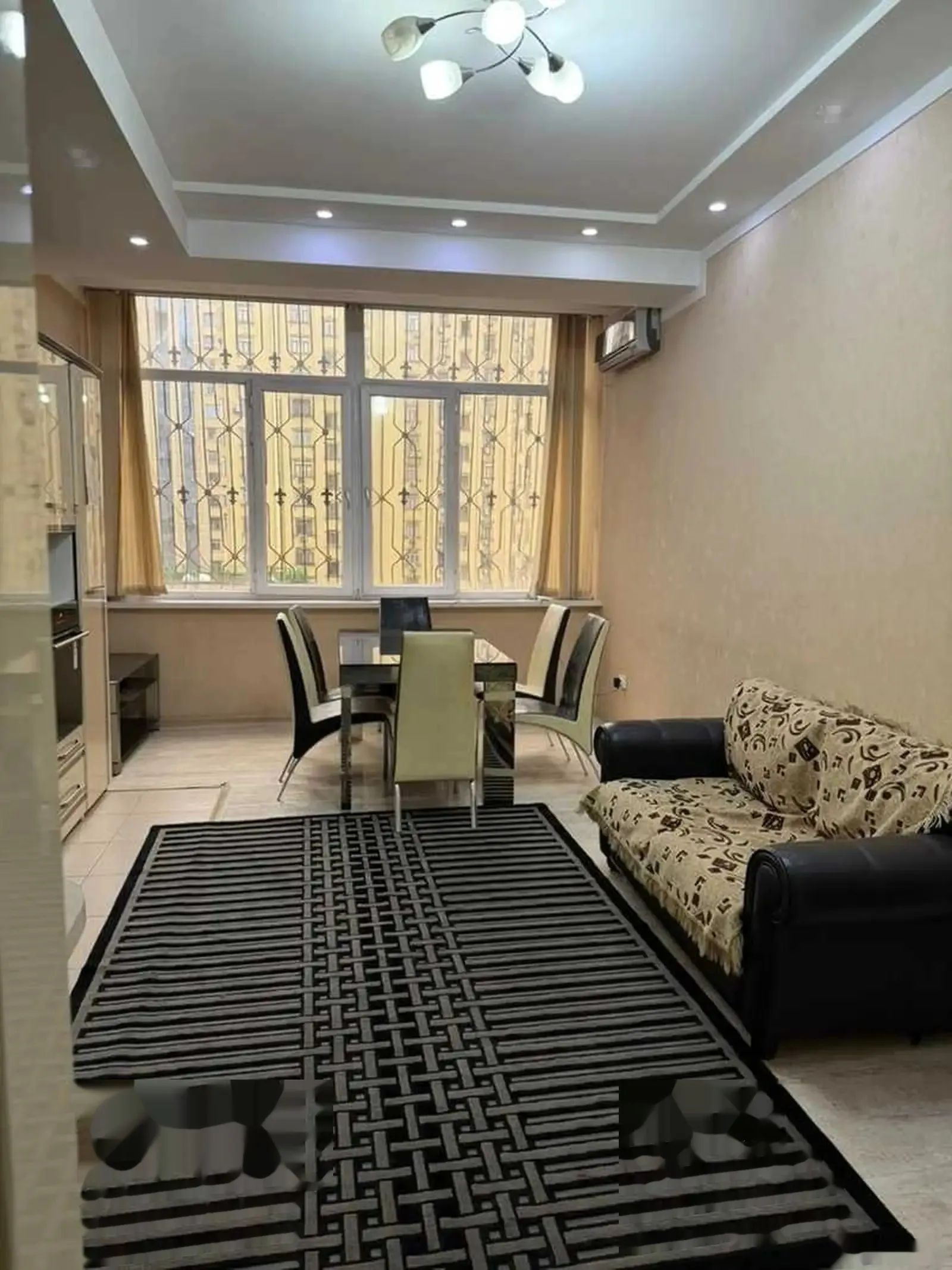 2-комн. квартира, 2 этаж, 125м², Пайкар, дом печати