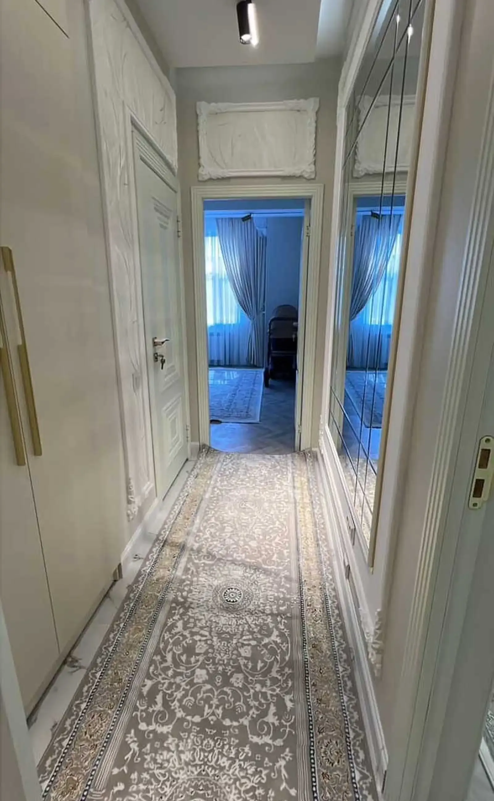 2-комн. квартира, 3 этаж, 52м², 46 мкр, Соҳили, бари доми Форел
