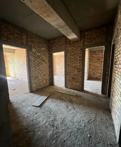 2-комн. квартира, 4 этаж, 95 м², Исмоили Сомони