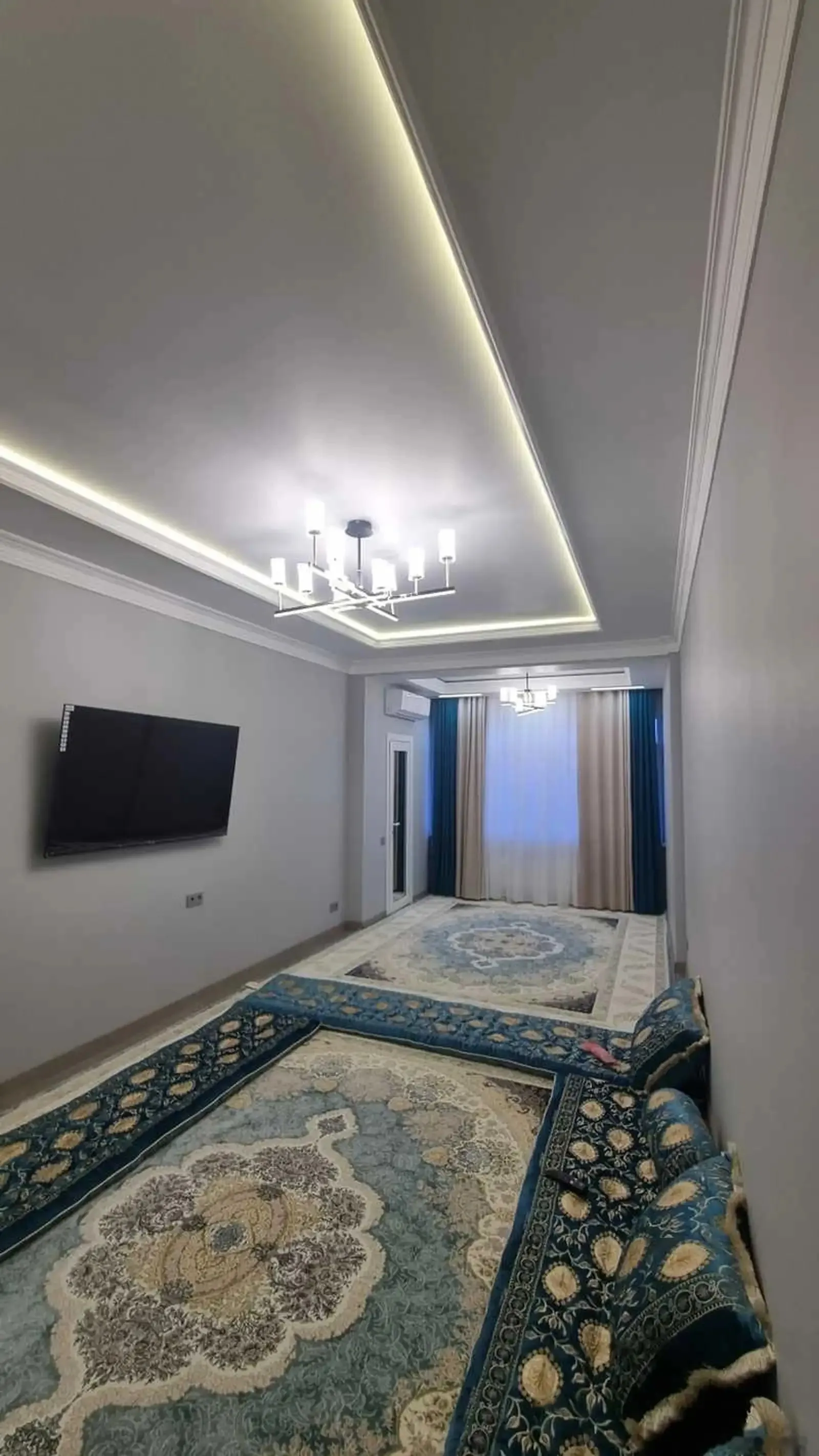 3-комн. квартира, 8 этаж, 118м², 4 рахаи чал чам