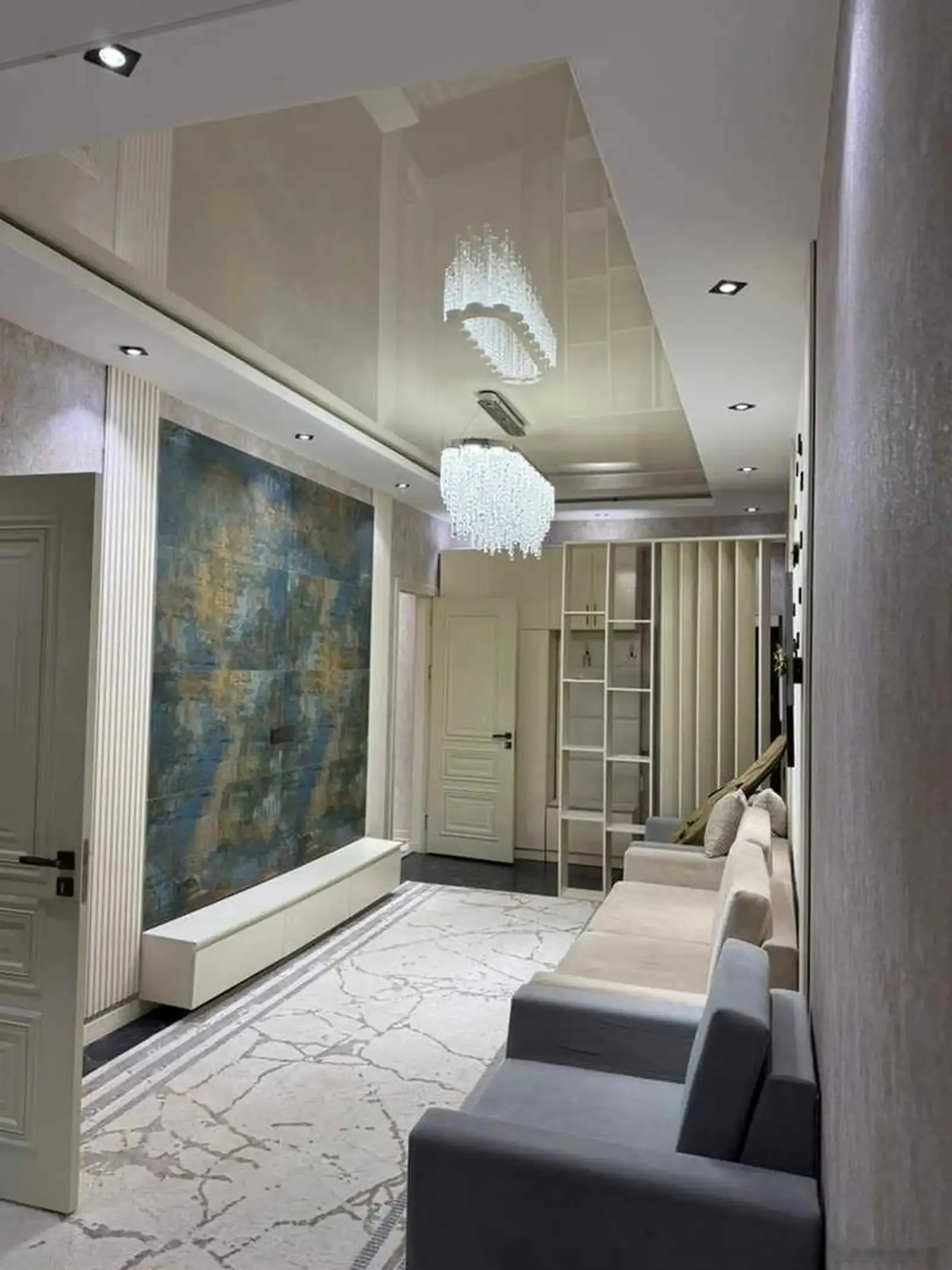 2-комн. квартира, 4 этаж, 100м², Голубой экран