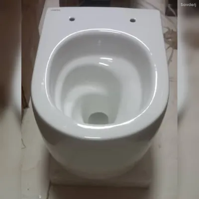 Настенный Унитаз