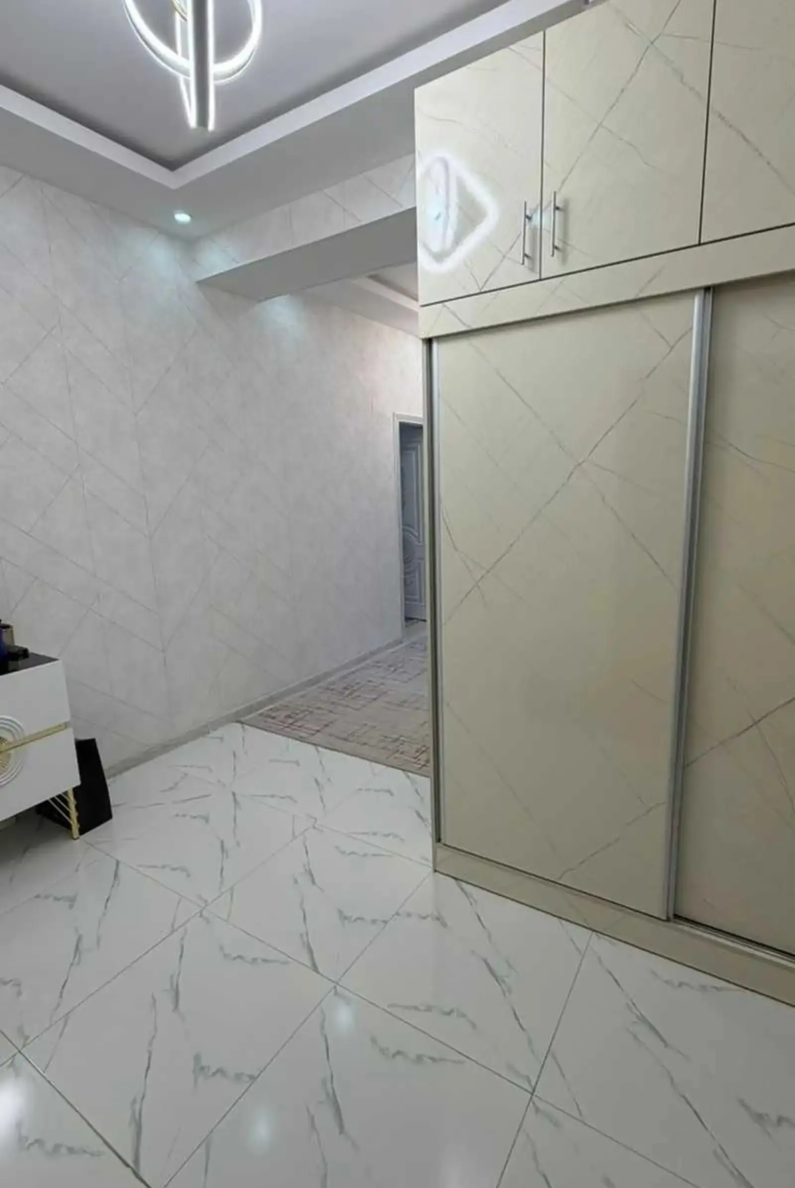 2-комн. квартира, 12 этаж, 79м², южный