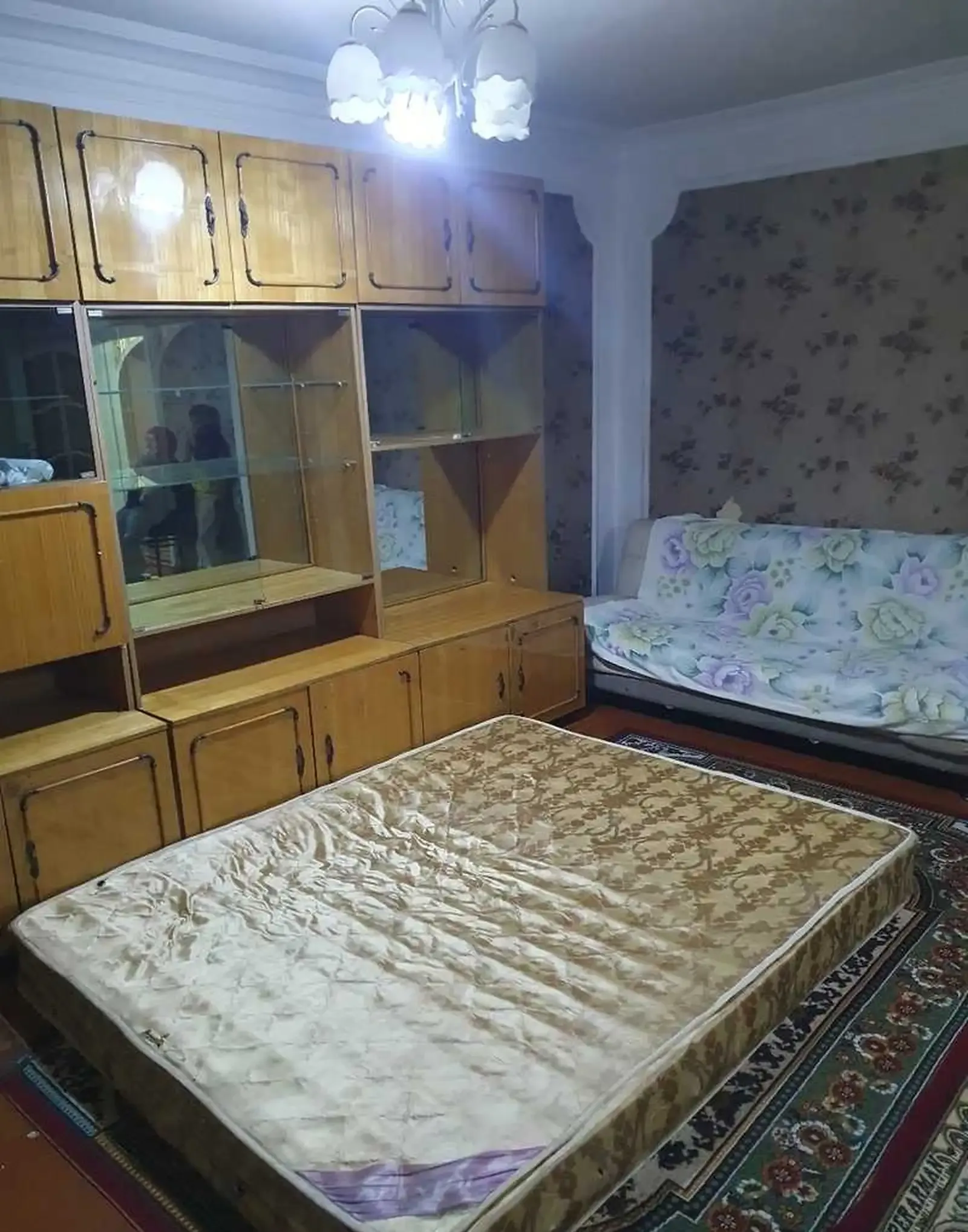 4-комн. квартира, 1 этаж, 77м², 82 мкр, 101 мкр,сари роҳ, мавҷи Истиқлол