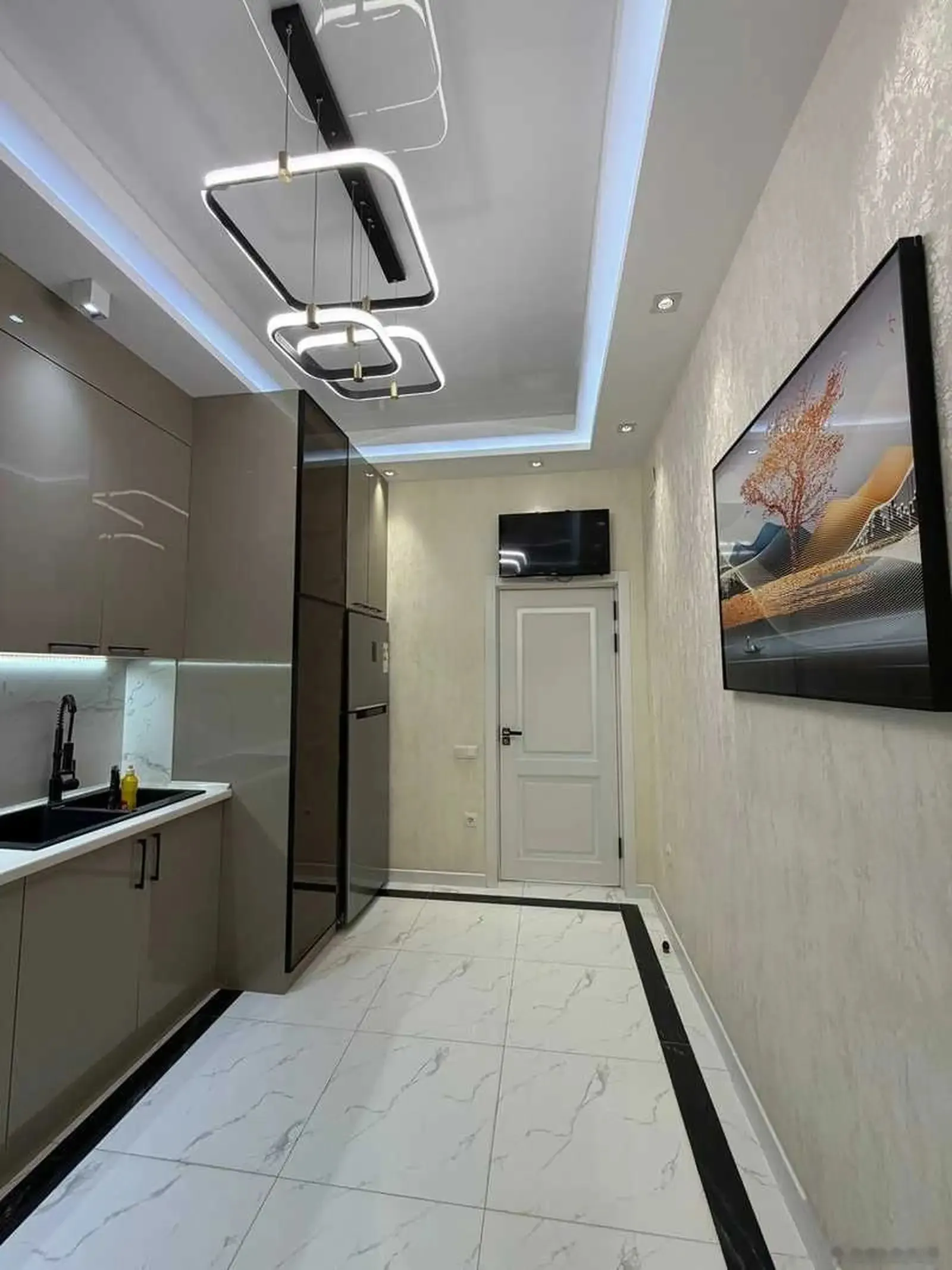 2-комн. квартира, 12 этаж, 86м², 92 мкр, пеши ресторани Райхон