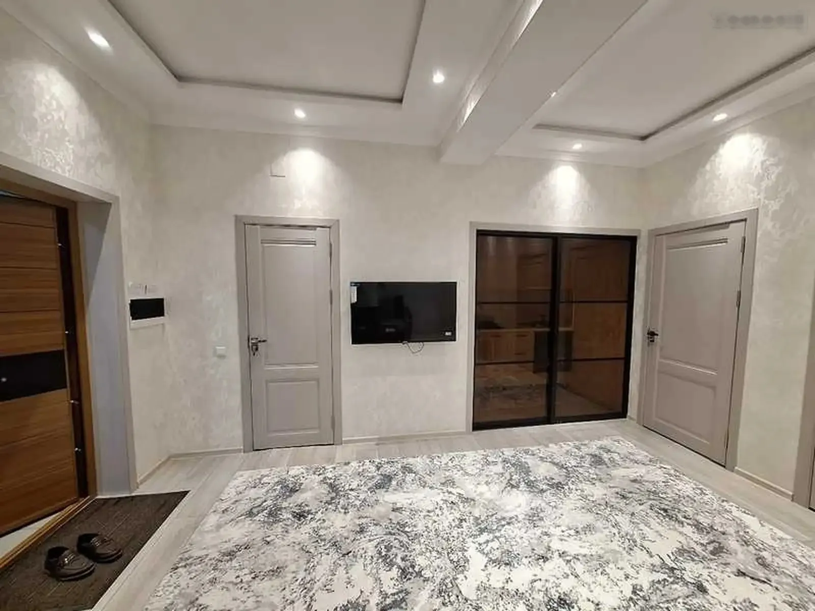 2-комн. квартира, 14 этаж, 60м², Сомони