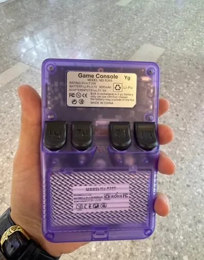 Игровая консоль R36S 64 gb