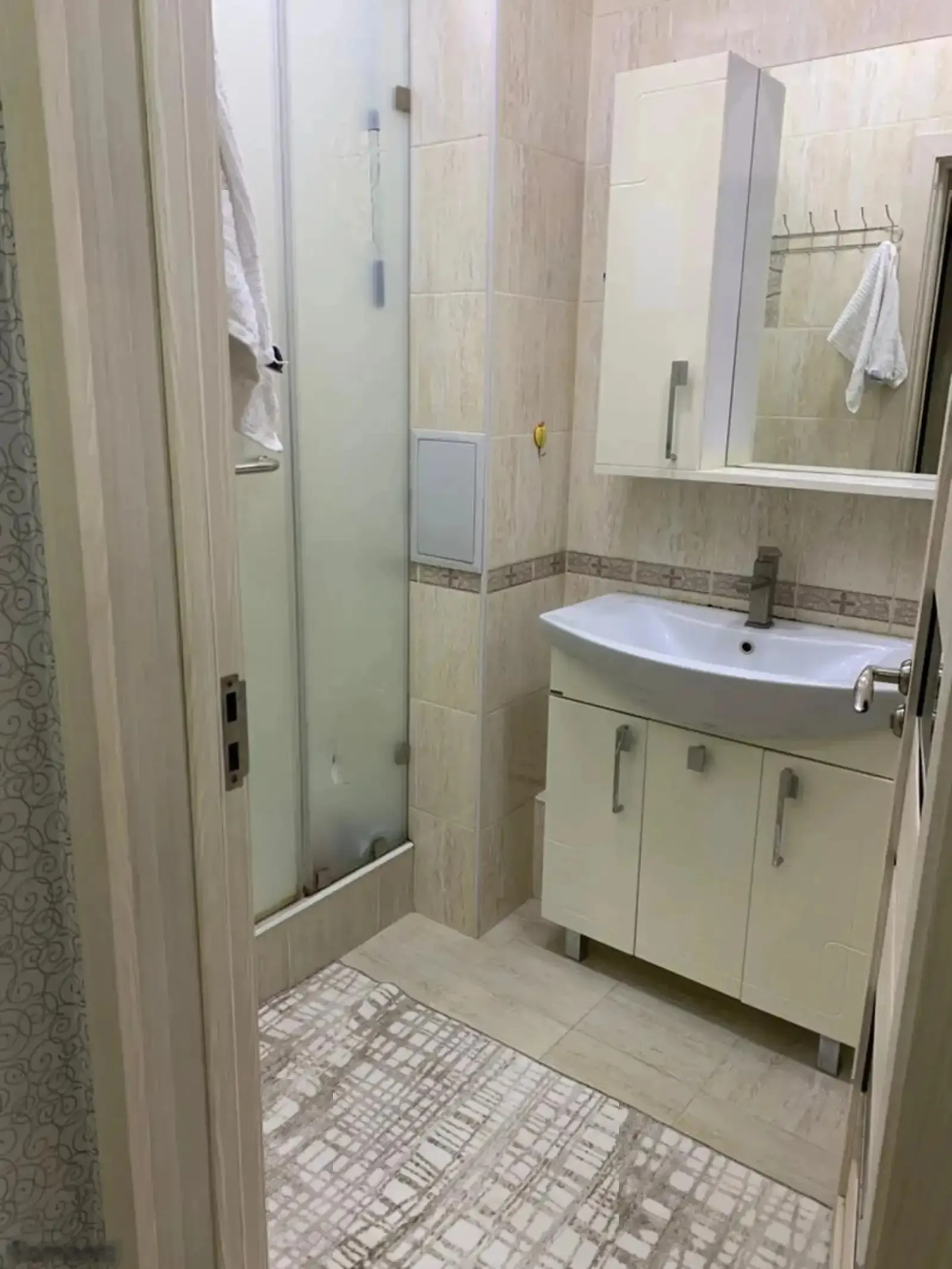2-комн. квартира, 5 этаж, 50м², Исмоили Сомони