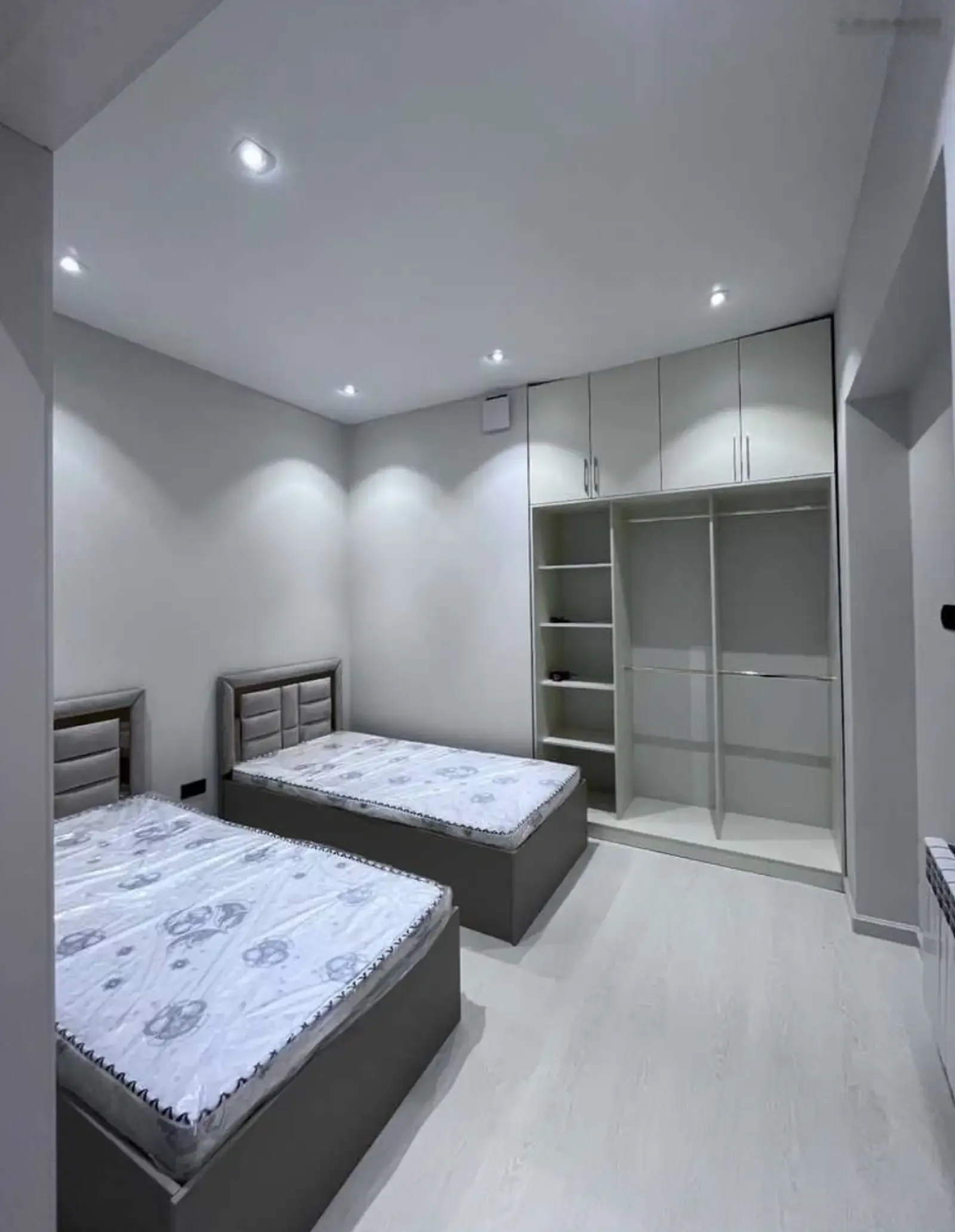 3-комн. квартира, 2 этаж, 94м², Караболо