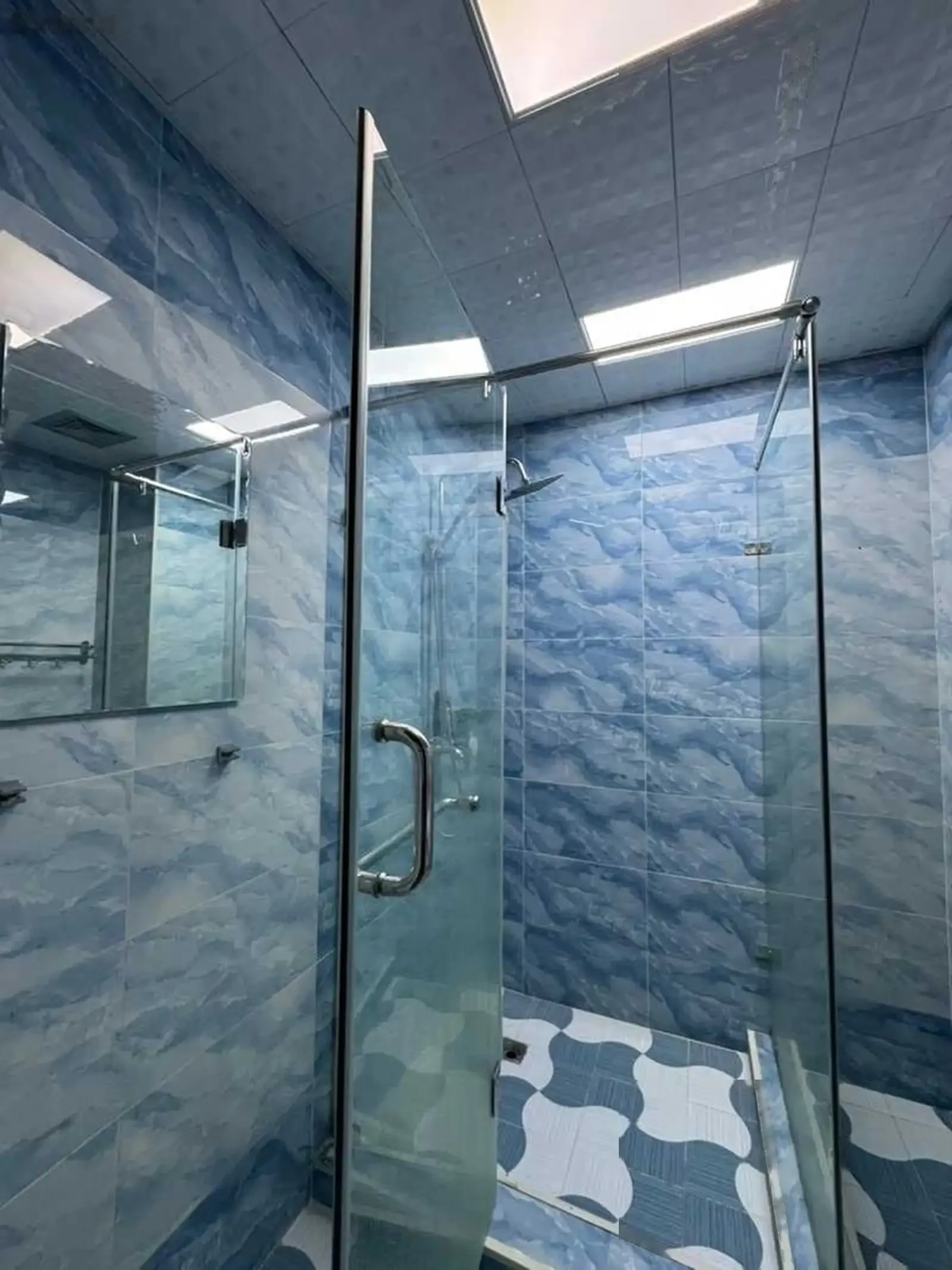 3-комн. квартира, 12 этаж, 120м², Центр, Цум, Баракат