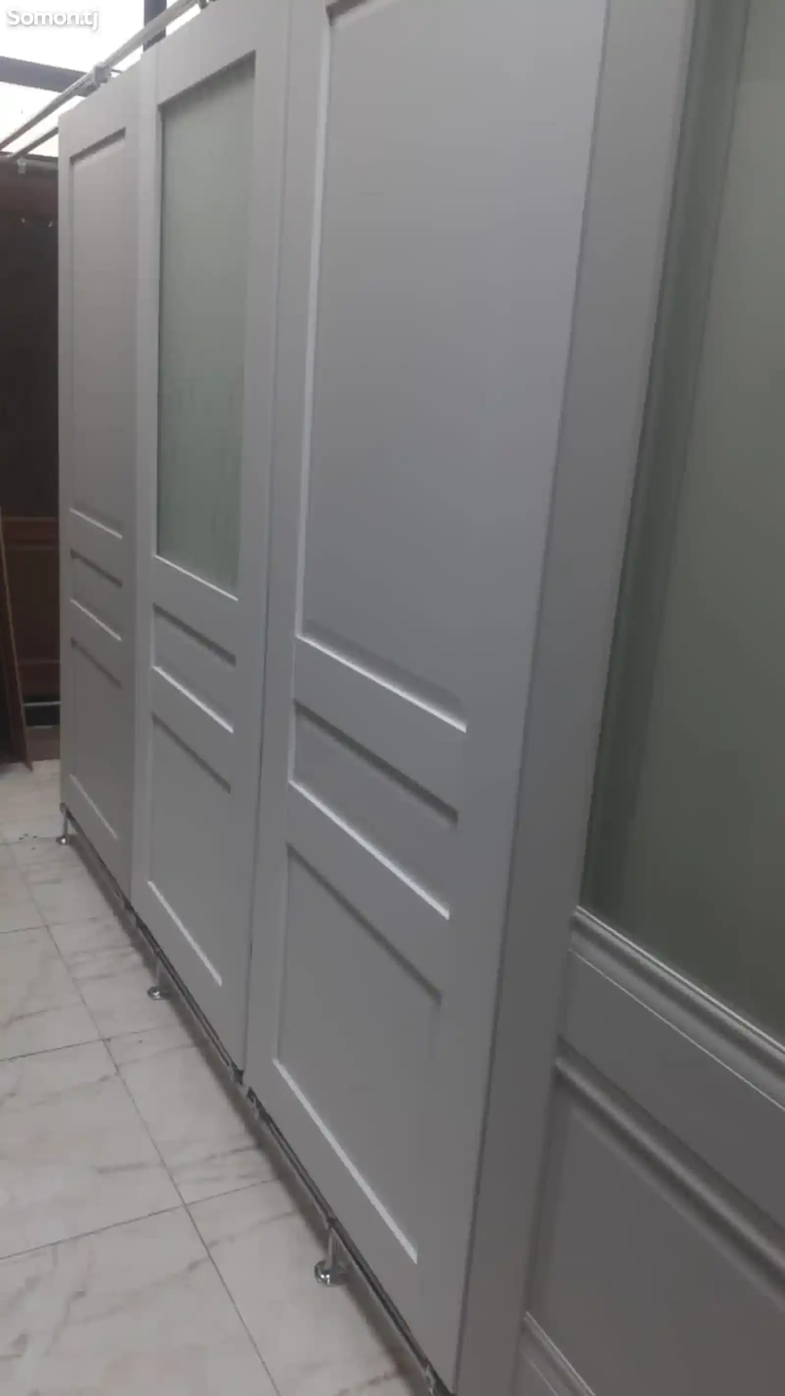Дверь багет