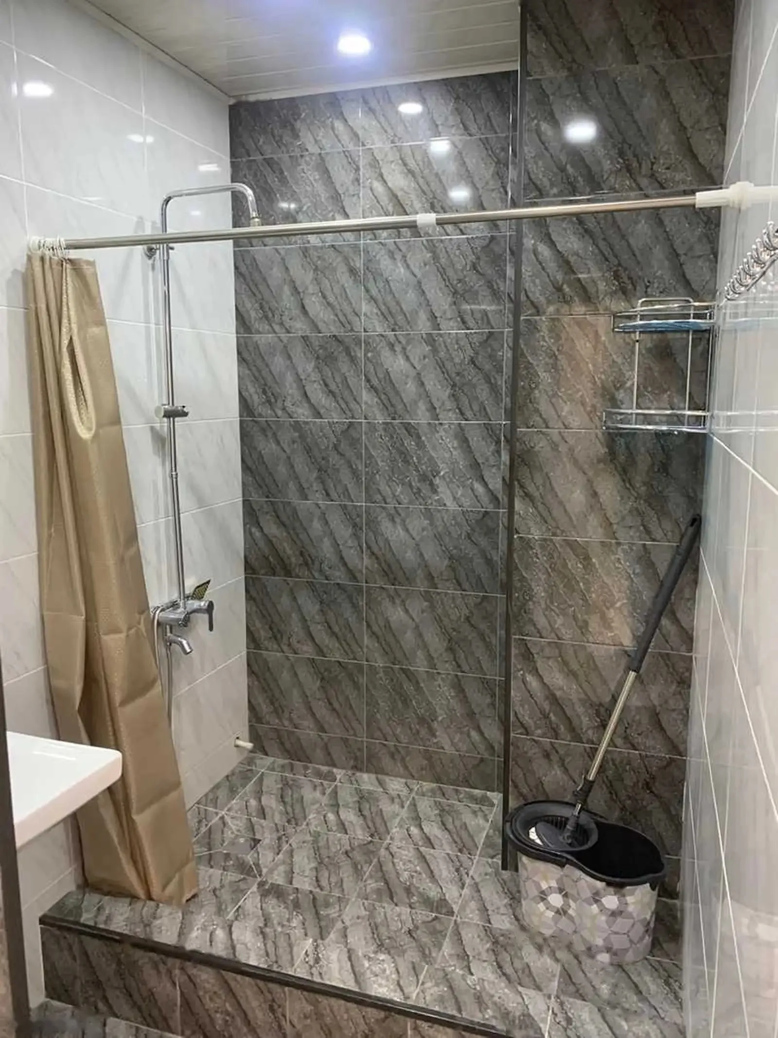 2-комн. квартира, 14 этаж, 60м², родоми