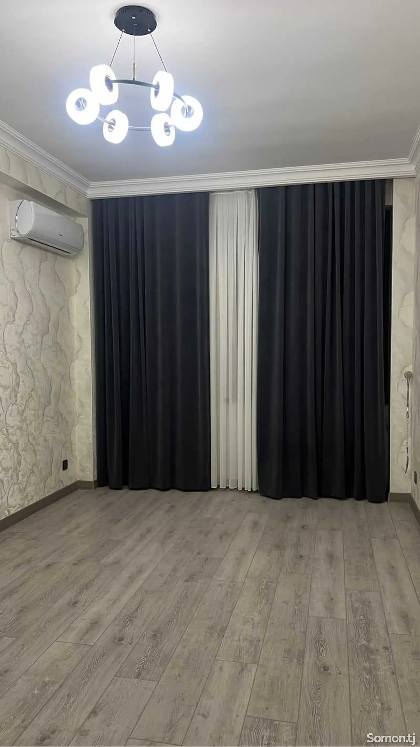 3-комн. квартира, 3 этаж, 107м², И Сомони, Гранд отель