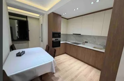 3-комн. квартира, 5 этаж, 140м², И. Сомони