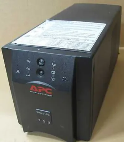 Источник бесперебойного питания АРС 750 Smart