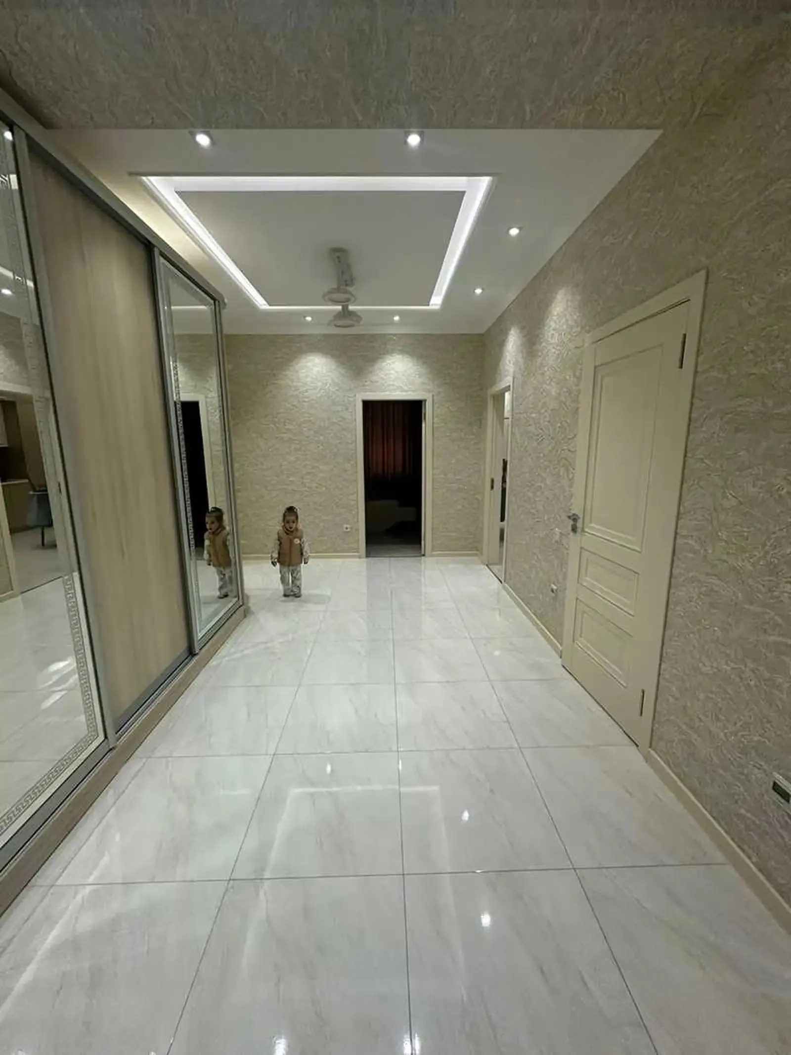 2-комн. квартира, 9 этаж, 90м², Газпром, назди Парламент