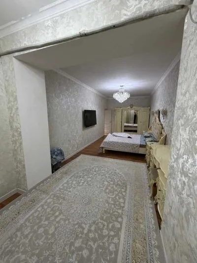 2-комн. квартира, 11 этаж, 108м², Шохмансур
